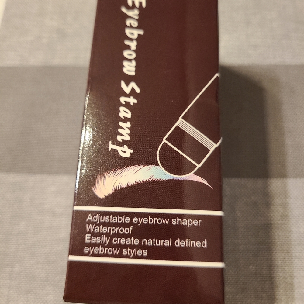 Perfect Brow Stencil Stamp Kit in BLACK - Picture 10 of 11